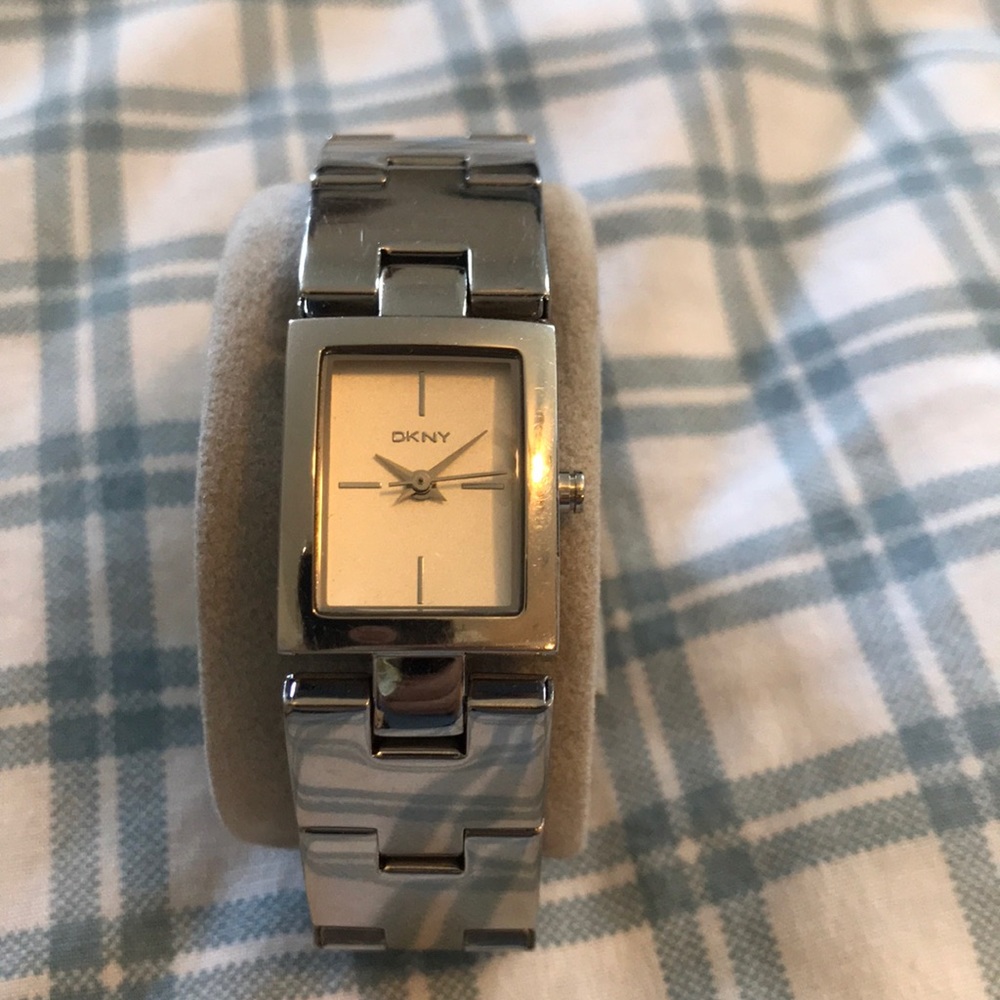 101% Genuine DKNY Women’s Watch